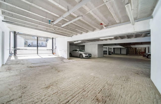 Livestay - 2 Bed Hollywood Movie Themed Apt - Foto 40