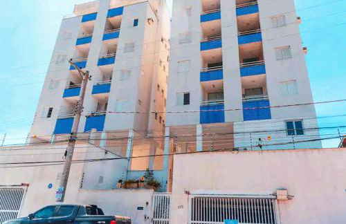 Dois Quartos, Sacada com Churrasqueira, a 400 MTS do Projeto Tamar e 800 MTS do Aquário - Foto 36