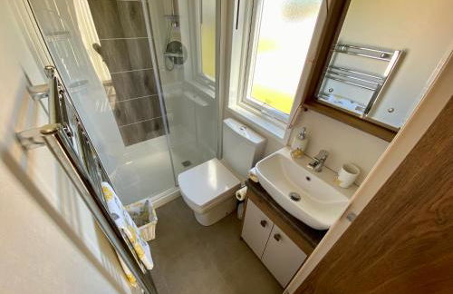 Puddleducks, Dog Friendly Hot Tub Lodge - Foto 16