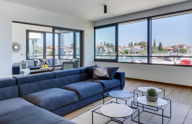 Shell Luxury Residences - Photo 40