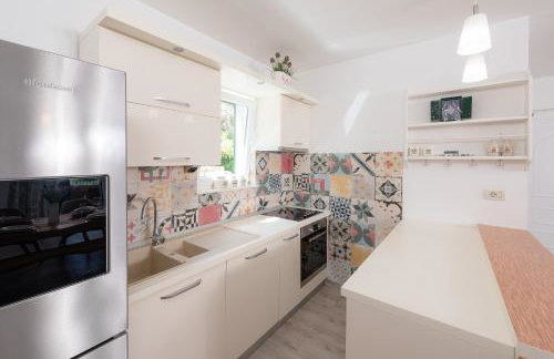 ISLAND HVAR LUXE Holiday Villa Maslina with Beach - Photo 29