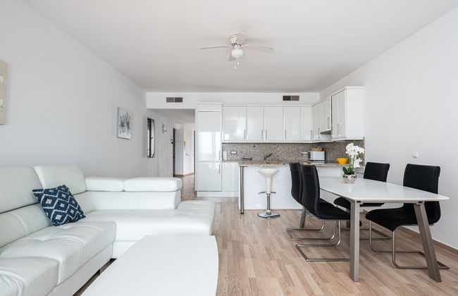 Puerto Banus First Line - Photo 7