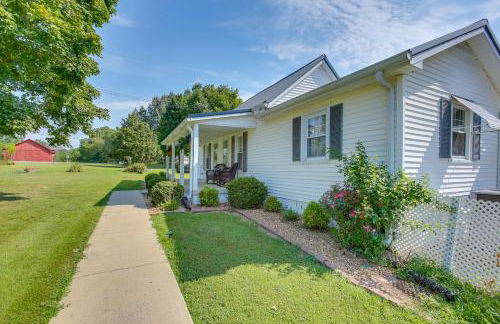 Home 9 Mi to Dtwn Springfield with Porch and Yard! - Foto 21