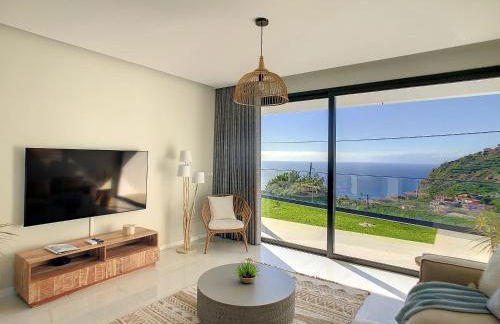 Noah - Private Sunset Hideaway by LovelyStay - Photo 39