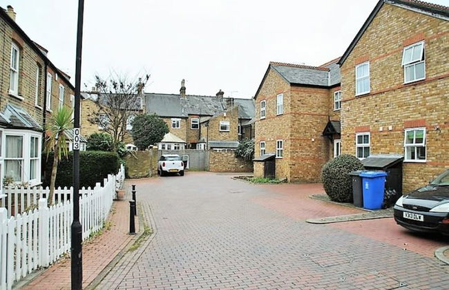 Garfield House 8 - Photo 17