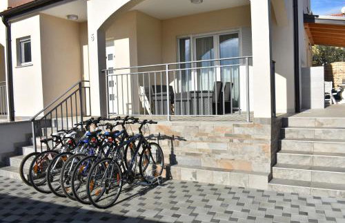 Villa Silver Novigrad with private pool - Photo 19