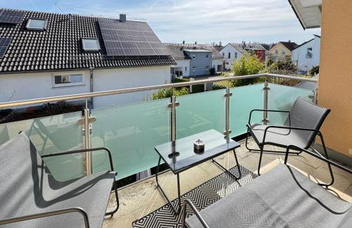 3 Zimmer Apartment, 110 qm, max 5 Personen, Balkon, Parkplatz, Internet 250 MBit - Foto 1