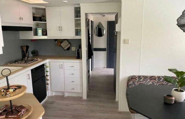 Lovely Chalet in De Pol With Garden - Foto 6