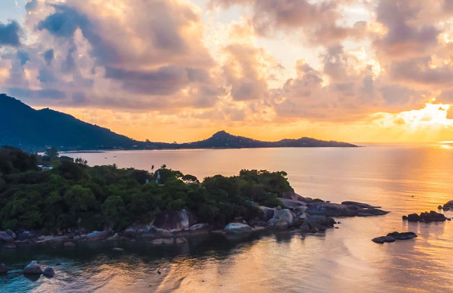 Giro in barca tradizionale con cena - Foto 1