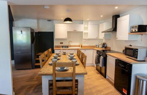 Cotswolds-Stroud-Large 9 Bed Home-Sleeps 20-Work or Leisure - Foto 42