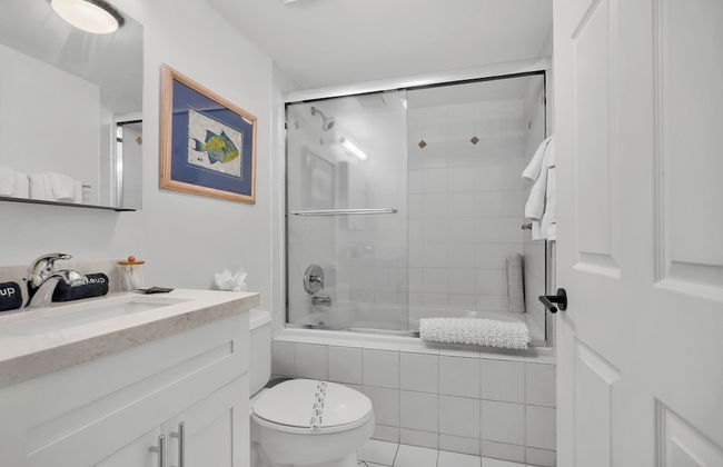 Treetop Retreat Cozy 2 Bedroom in Grove - Foto 31