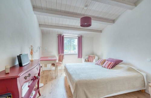 Maison au calme en lisière de forêt avec piscine chauffée - Foto 10