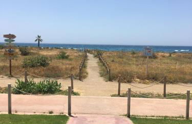 Duna Beach - Infinity Pool - Photo 25