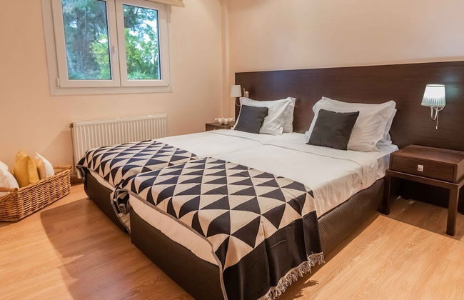 A Private Haven: Hera with Secluded Pool and Garden - Foto 7