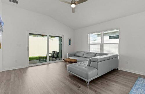 Newly built 3 bedroom with Golf Cart - Foto 30