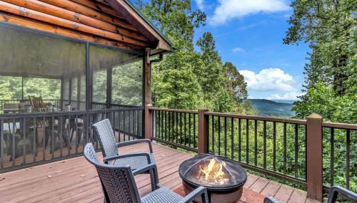 Cozy Mountain Cabin with Long-Range Views near Waterfall Park in Old Fort, NC - Foto 3