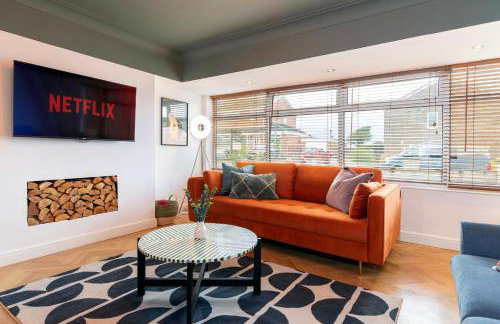 Stunning Bishop Auckland House with 5-bedrooms & 8 Beds Sleeps 12 with Free Parking by PureStay - Foto 15