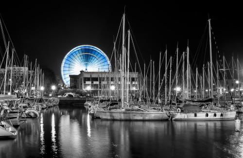 300 m Plage et Centre Ville - Parking Privatif et Gratuit sur Place - Terrasse Bois - Foto 62