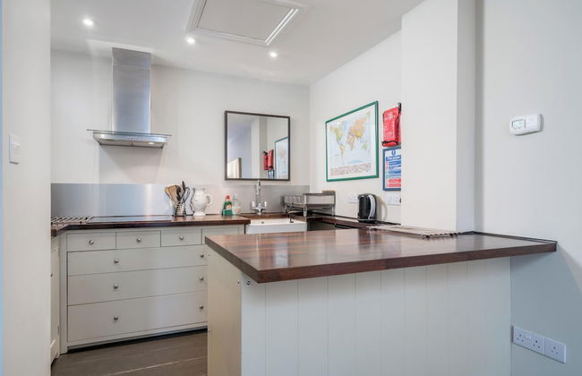 JOIVY Modern 2 bed flat in Central London, sleeps 6 - Foto 9