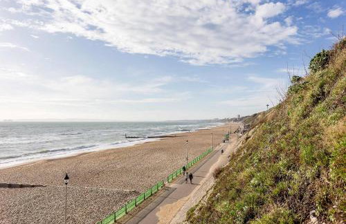 Beachcliff - On the Seafront with Two Balconies - Photo 41