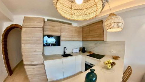 Seaside Golf haven in Cabopino Marbella - Photo 5, stove, dishwasher, toaster, minibar