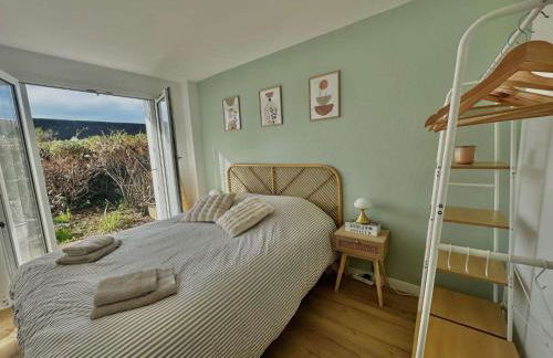 L'îleau, accès direct plage et jardin - Photo 8