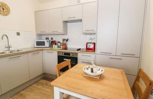 1 South Snowdon Wharf - Photo 9