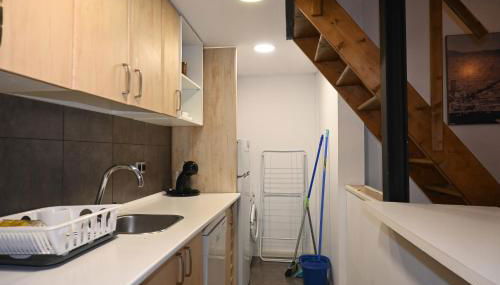 Homenfun Barcelona Vallcarca - Foto 5, stove