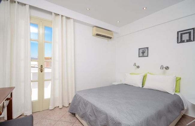 Windmill Naxos - Photo 18