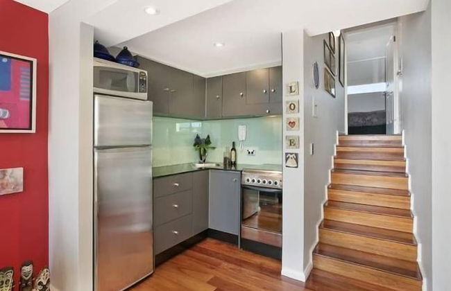 713 at the Beach - Photo 4