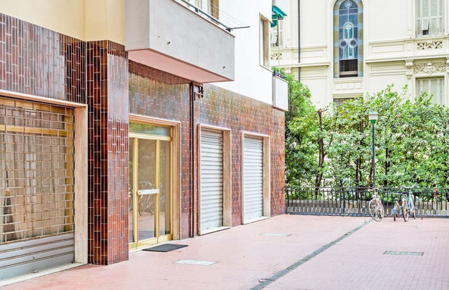 Chiavari Colorful Flat with Garage - Foto 21