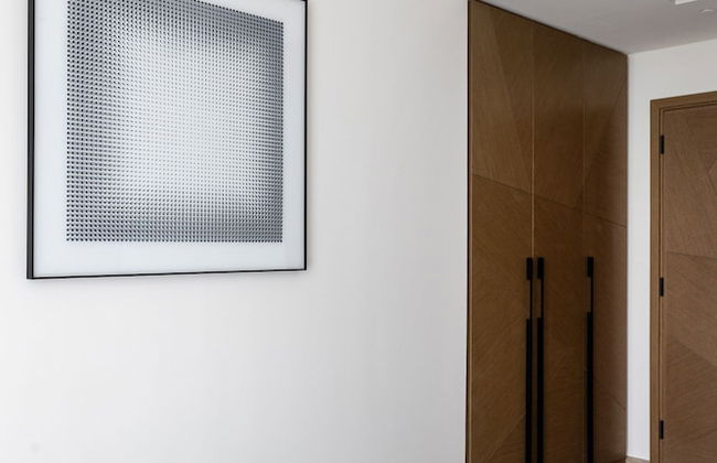 Stylish 1BR at Palace Residences - Photo 15