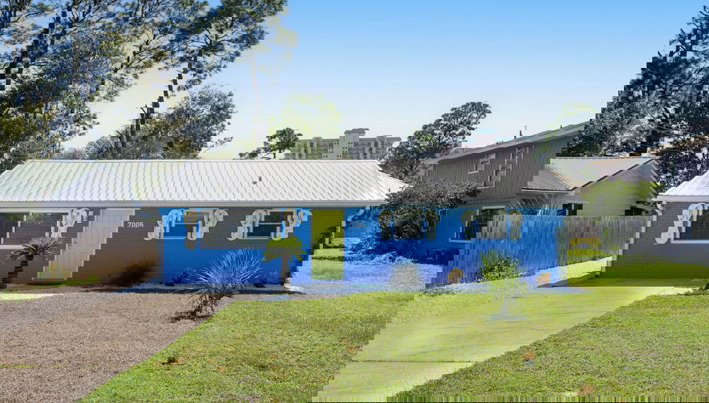 Beachy, Modern & Updated, 3 Minutes to Beach + Boat Parking - Foto 1, Imagen principal