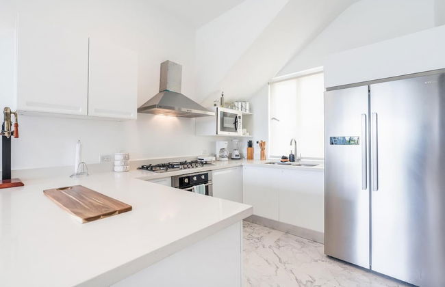 3br-penthouse w Jacuzzi Incl at Lake View - Foto 32