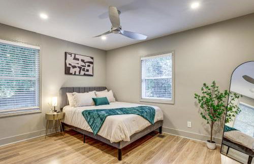 Decatur Gem Modern Kitchen, Deck and Fireplace! - Foto 15