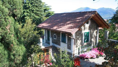 La Camelia d'Oro - Foto 1, Garden, Garden view