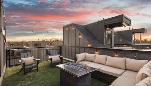 Gorgeous East Nashville House with Rooftop Patio, Garage, 9 Beds, 3 Miles to Downtown - Foto 5