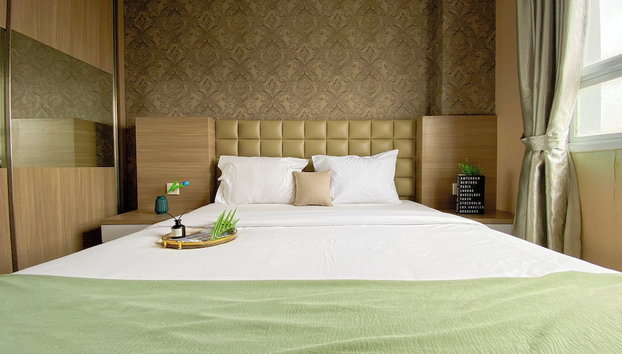 Homey and Comfort Stay 2BR at Paramount Skyline Apartment - Foto 2, Habitación