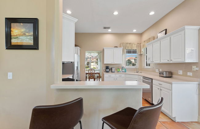 6 Bed, 2 Suites, Pool, Spa, Games Room #800 6 Bedroom Villa - Foto 15