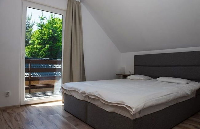 Comfortable, Two-story Holiday Home, Summer Pool - Photo 2