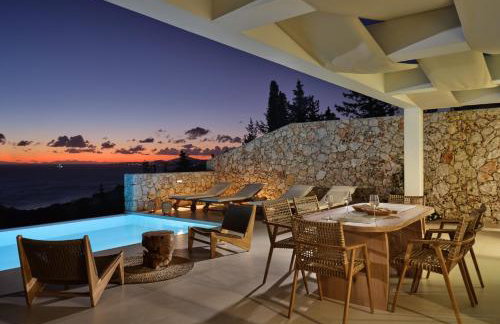 Thelxi's Suite I - Brand New Seaview Suite! - Foto 33