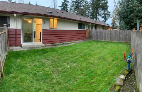 Hidden Gem! Spacious, Private, and Convenient Units Off River Road in Puyallup - Foto 32