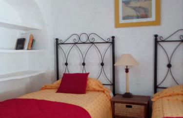 Tranquil Spanish Mountain Retreat - Foto 8