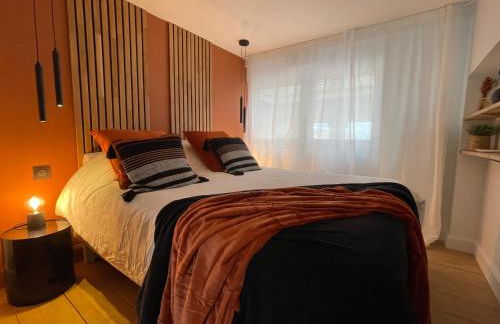 FACE MER PIEDS DANS L'EAU DUPLEX 4 Chambres 155 M2 8-12 personnes - Photo 43