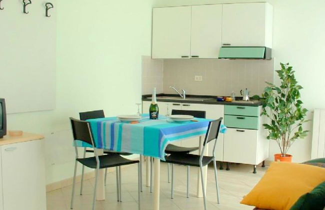 Apartment in Residence on Lake Maggiore near Beach - Foto 5