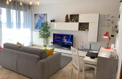 F&G 71100 - - Colazione inclusa - Box auto privato su richiesta - Foto 4