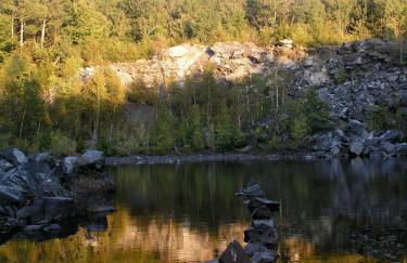 Meadow House Backcountry Residency - Foto 16