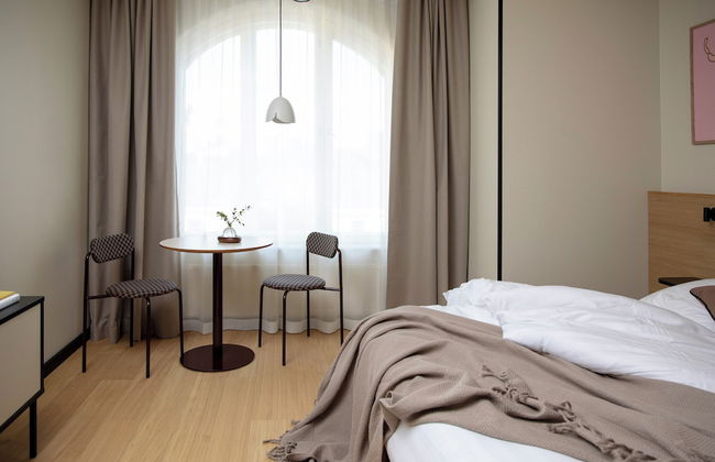 Bob W Kaarti - Foto 1