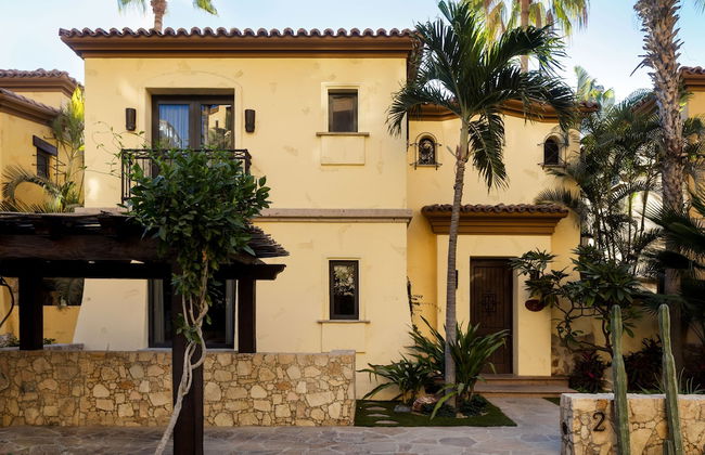 Hacienda Beach Club & Residences - Photo 23