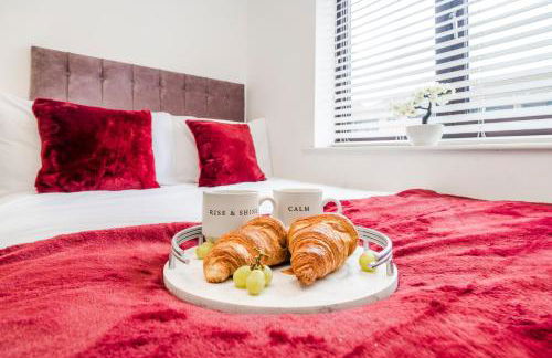 Great Location 2 Bedroom House in Nottingham, Private Garden, Fast Wi-Fi and Free Parking - Photo 52